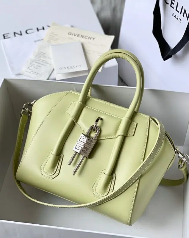 givenchy aaa qualite sac a main  pour femme s_120bbbb